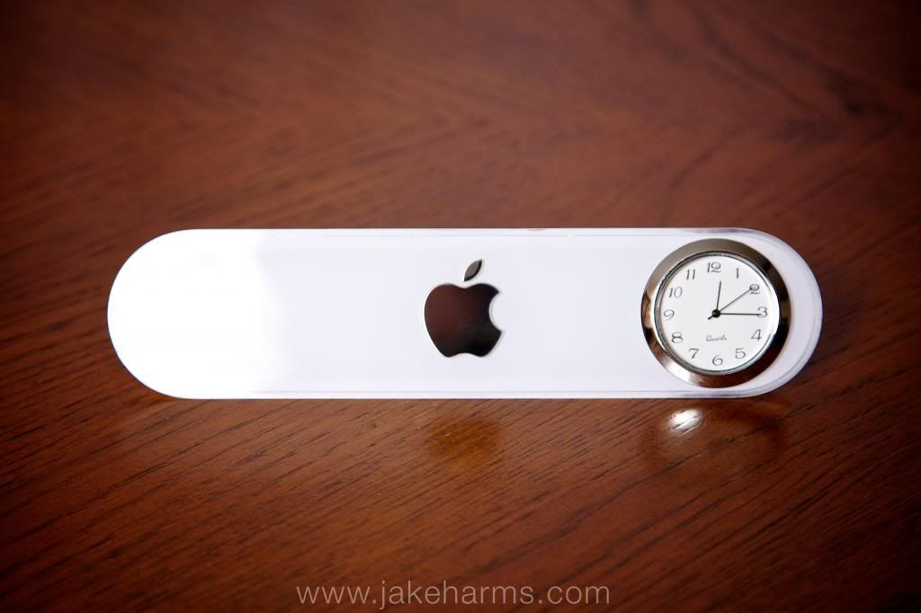 eMac tray cover Clock<br /><br />www.jakeharms.com photo Clocks3_zpsb41ad568.jpg