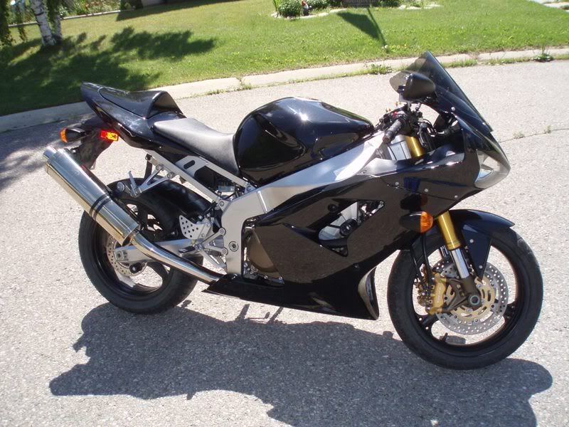 IMAGE: http://i258.photobucket.com/albums/hh255/Akita45/Tims%20ZX%206r/P1010396.jpg