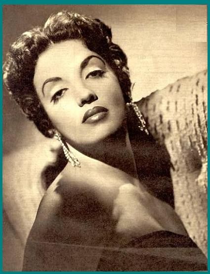 FOTO_KatyJurado.jpg 