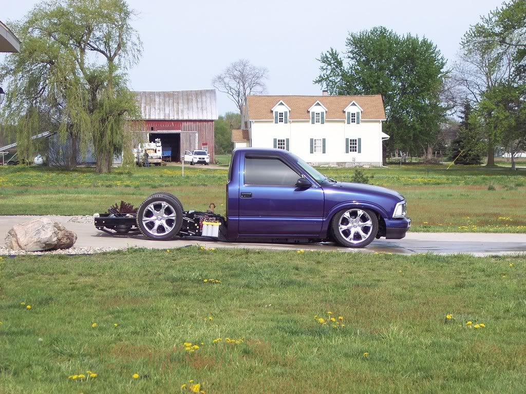 post pics of trucks with no bed!! S10 Forum