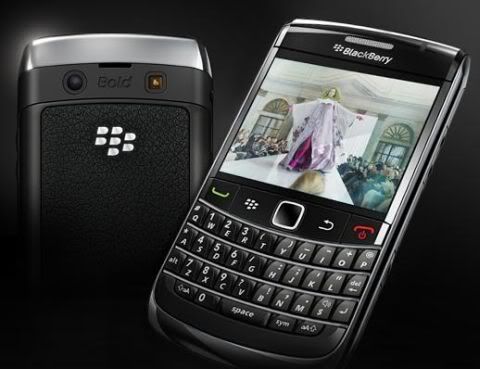While Wi-Fi® support enables your BlackBerry Bold 9700 smartphone to access 