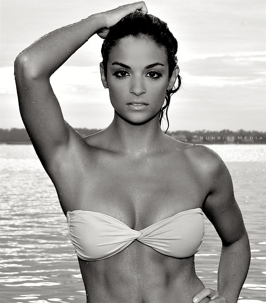 http://i258.photobucket.com/albums/hh266/sunrisemedia/AlexandraBeachHSBW2_2.jpg