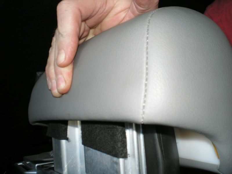 New Beetle Conv Lowering rear headrest (roll bars) VW Vortex