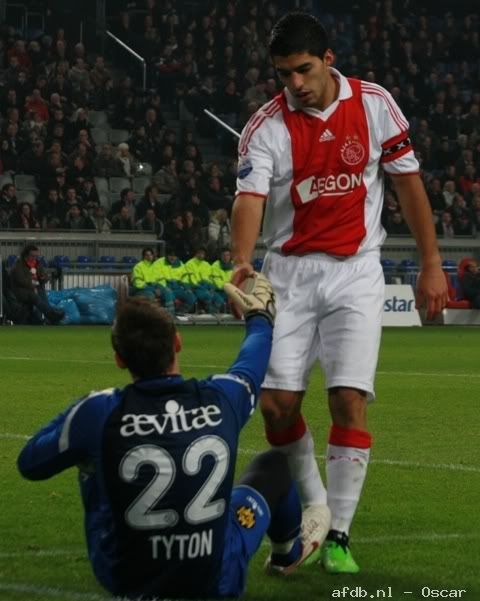 Suarez - Ajax1nl - Luis.jpg Luis Suarez image Ajax1foto