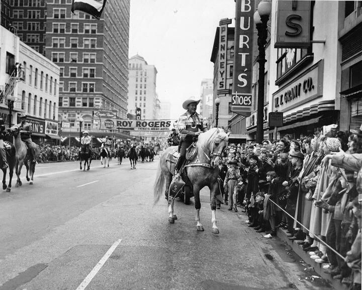 What an audience they drew! Houston history, Houston