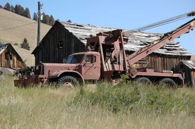 heavy fixtures ground pads