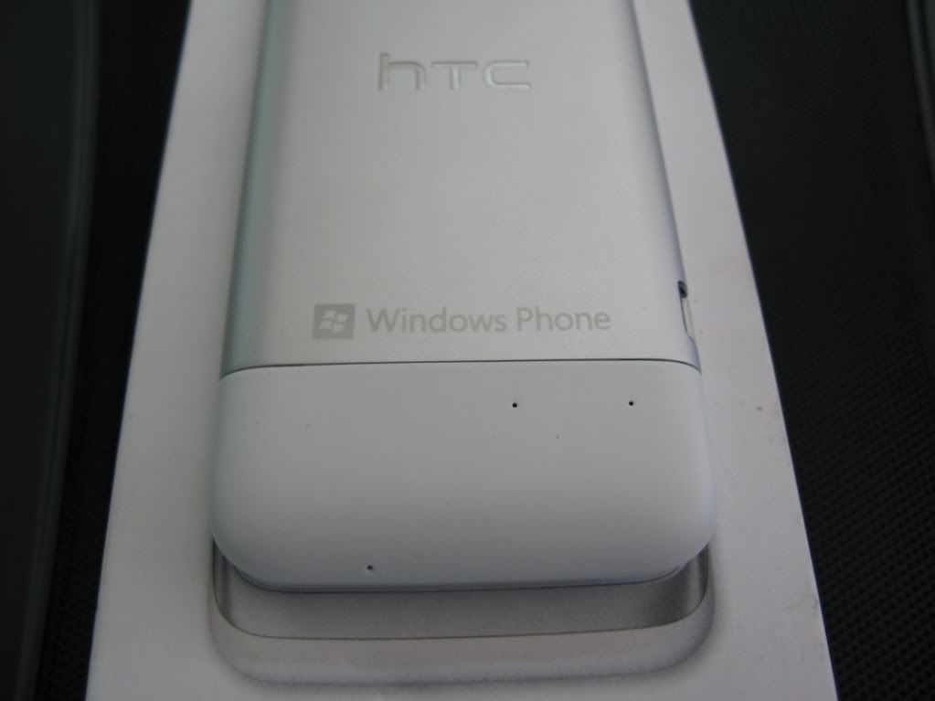 Đập hộp HTC RADAR cùng Phú Hòa Mobile ! - 3