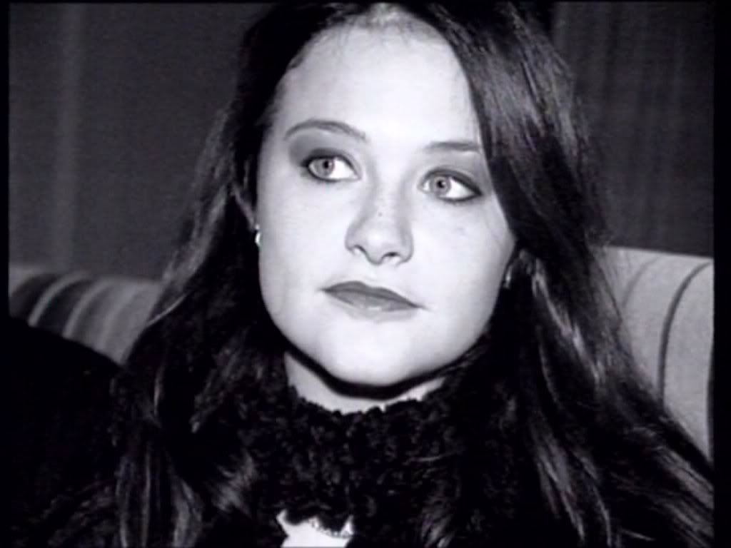 asian wallpaper: Kari Michaelsen HD Wallpapers