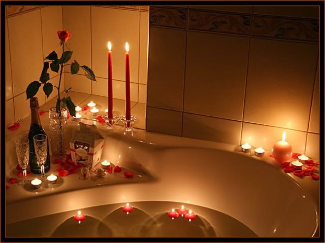 Candles, Roses and bathtub Pictures, Images and Photos