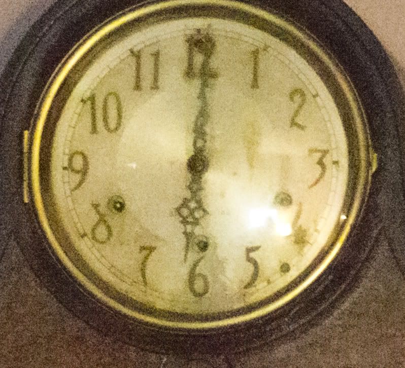 IMAGE: http://i258.photobucket.com/albums/hh280/invertalon/crop-2.jpg