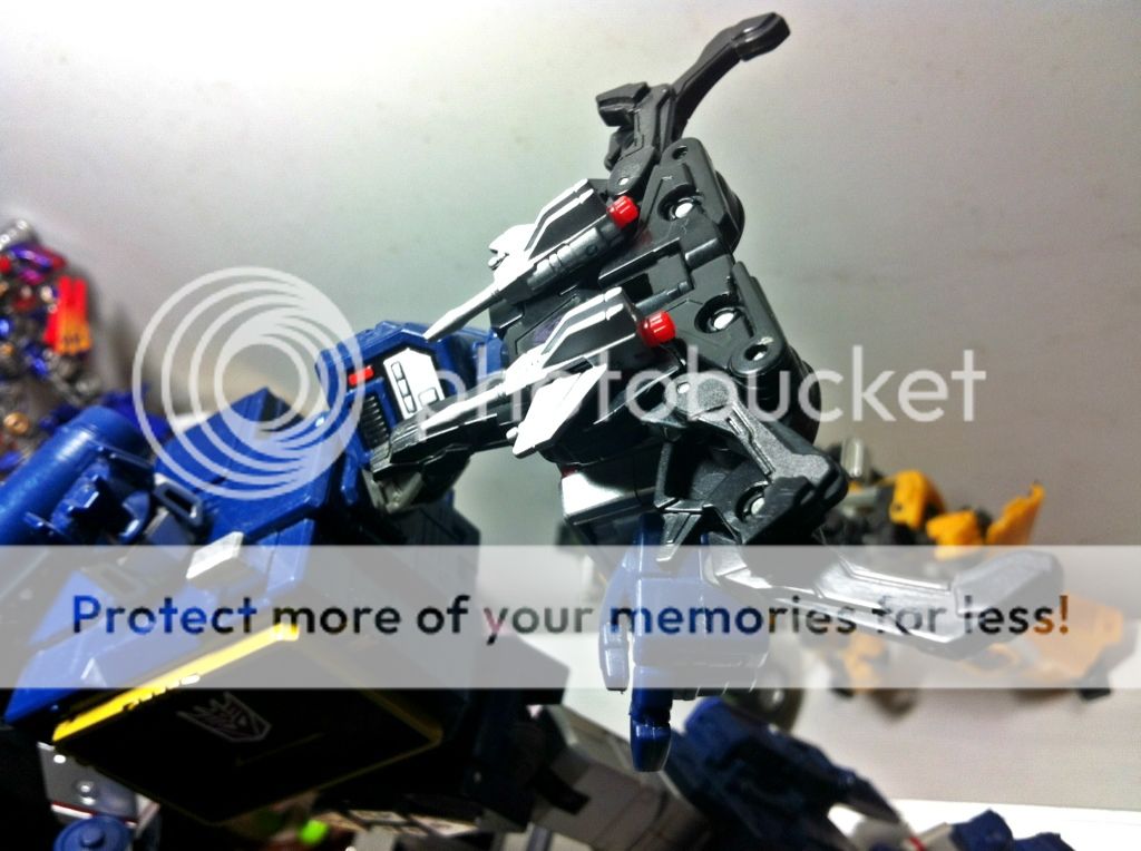 戏说"捷豹"   小评你好:mp-15 jaguar|变形金刚综合讨论区 - ac模玩网