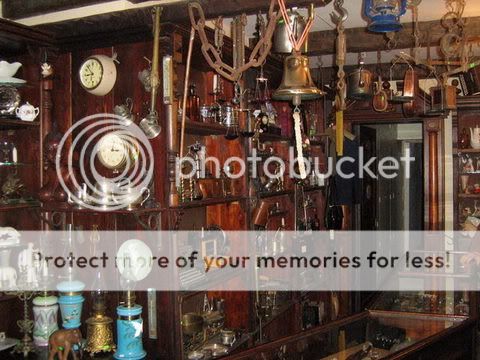 Antique Antiques vintage old products store